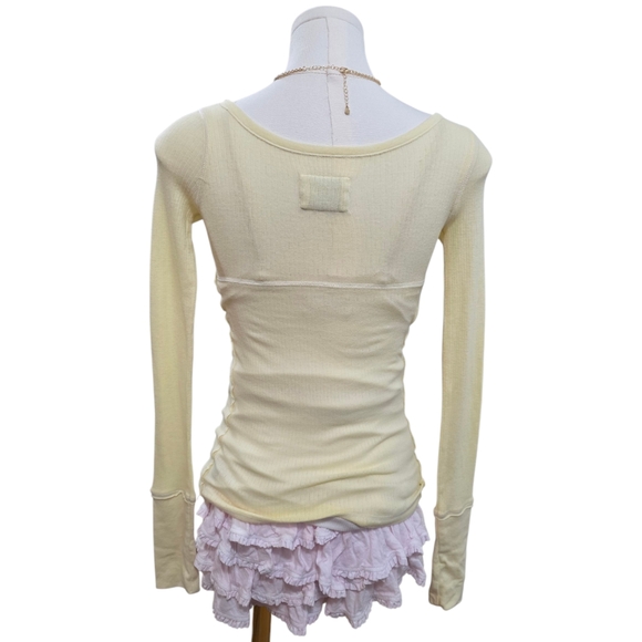 Abercrombie Vintage Babydoll NWT Light Yellow Long Sleeve Ribbed Top - Picture 2 of 4